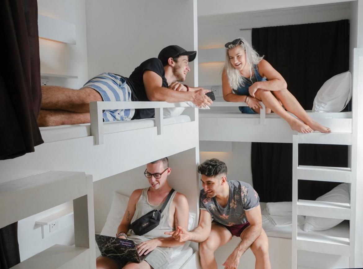 The A Hostel Balabag  Экстерьер фото